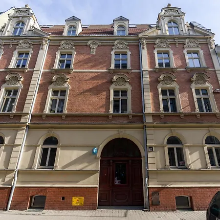 Wood And Grey - Strzalowa 3 By Renters - Self Check In 24h アパート ポズナン