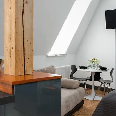 Wood And Grey - Strzalowa 3 By Renters - Self Check In 24h Appartement Poznań