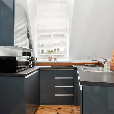 Wood And Grey - Strzalowa 3 By Renters - Self Check In 24h * 포즈난